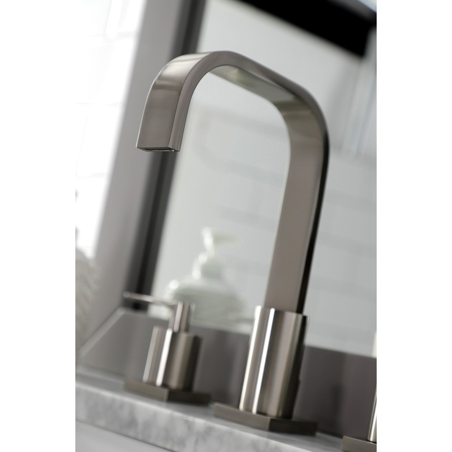 Kingston Tulare FSC8968SVL - Serena Two-Handle 3-Hole Deck Mount Widespread Bathroom Faucet with Pop-Up Drain, Brushed Nickel — thumbnail 3